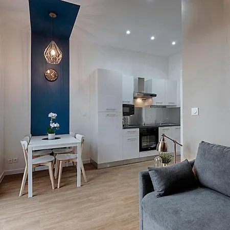 Appartamento Proche Gare, Parking Couvert, Wifi *